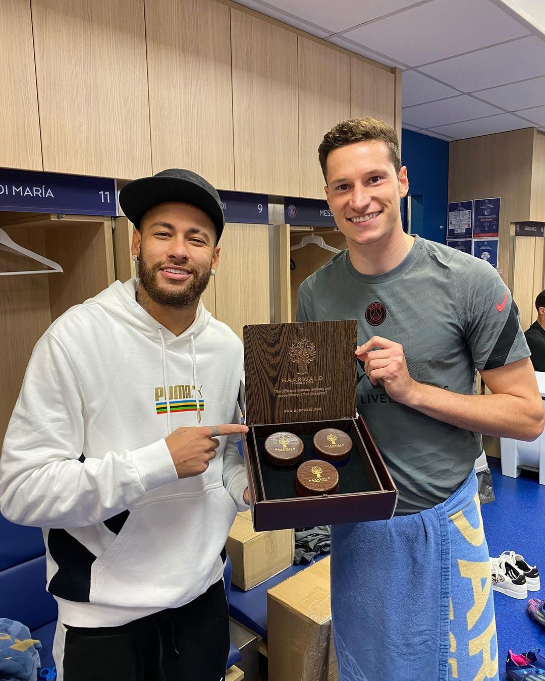 Verschenke Haarwald Produkte